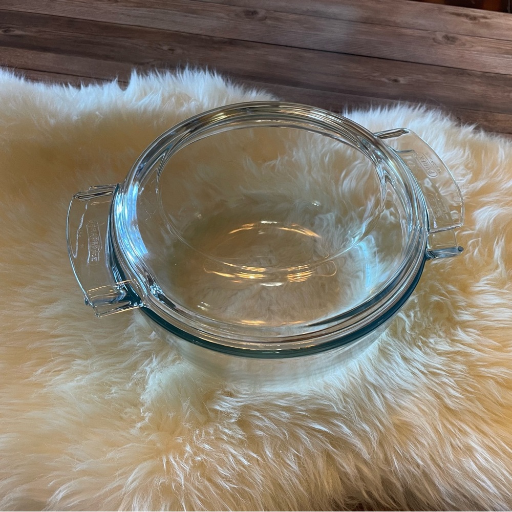 VTG PYREX France Casserole Dish with Lid